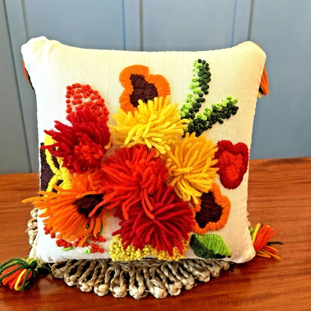 Vintage Handmade Crewel Yarn Embroidery Pillow – 12.5